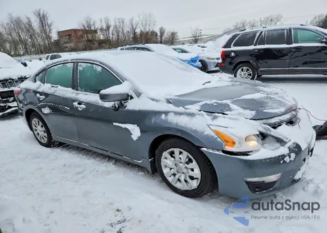 2014 Nissan Altima 2.5 from USA, damaged, VIN 1N4AL3AP5EN220775